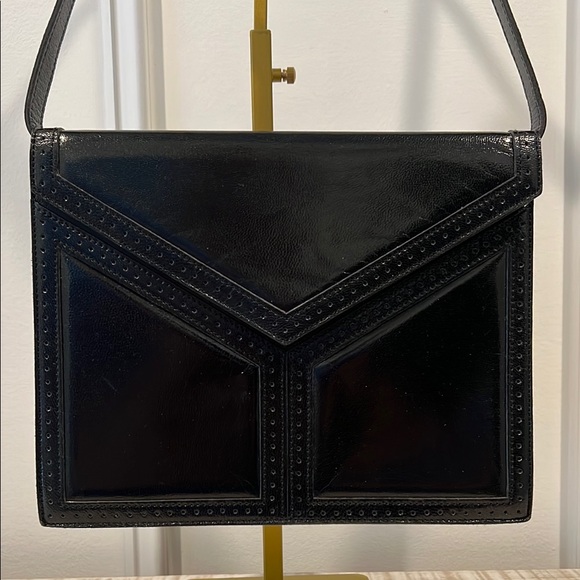 YSL Yves Saint Laurent Black Leather Envelope Shoulder Bag Clutch EUC 🖤 - Picture 1 of 14